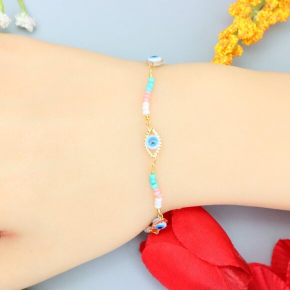 "Elegant & Trendy Bracelet, A Perfect Gift for Women, Thoughtful, EVCH1896 - Picture 2 of 10